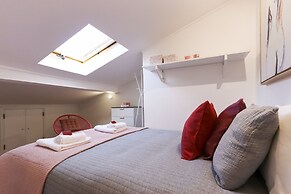 Bairro Alto Experience by Homing