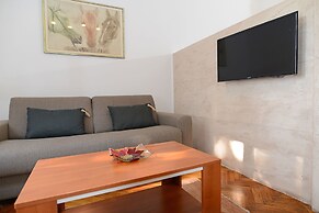 Central Spot Apartments