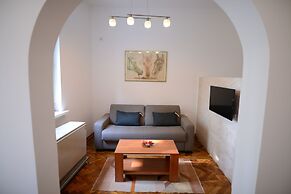 Central Spot Apartments