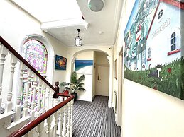 The Hedley Townhouse