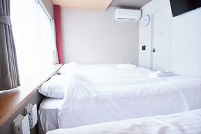 Shinsaibashi House