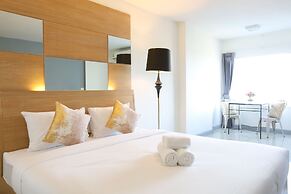 The Greenery Central Suites
