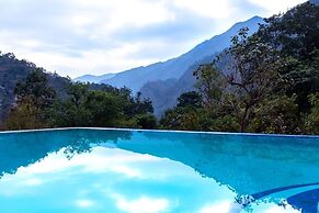 Bagheera River Retreat