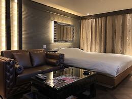 Hotel Raza - Adults Only