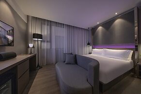 Orange Hotel Select
