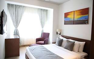 Silver Shell Hotel