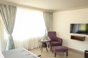 Silver Shell Hotel