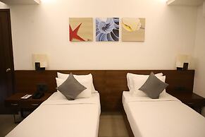 Silver Shell Hotel