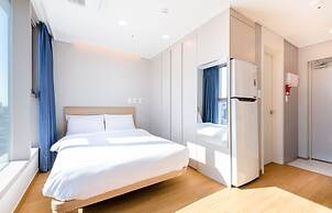 Hi Residences