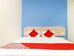 OYO 778 BMW 2 Hotel