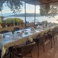 Teras Motel