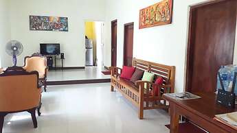 The Max Villa