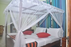 The Max Villa
