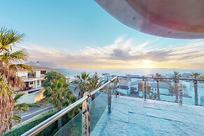 Luxury Beach Villa