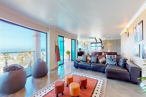 Luxury Beach Villa
