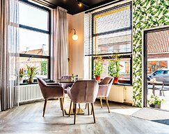 Boutique Hotel Charley's