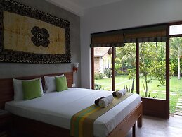 Green wood villa