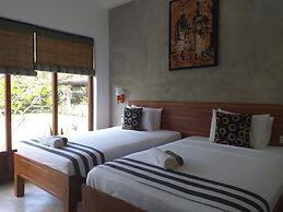 Green wood villa