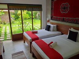 Green wood villa
