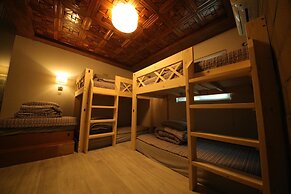 Stitches House - Hostel