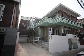 Stitches House - Hostel