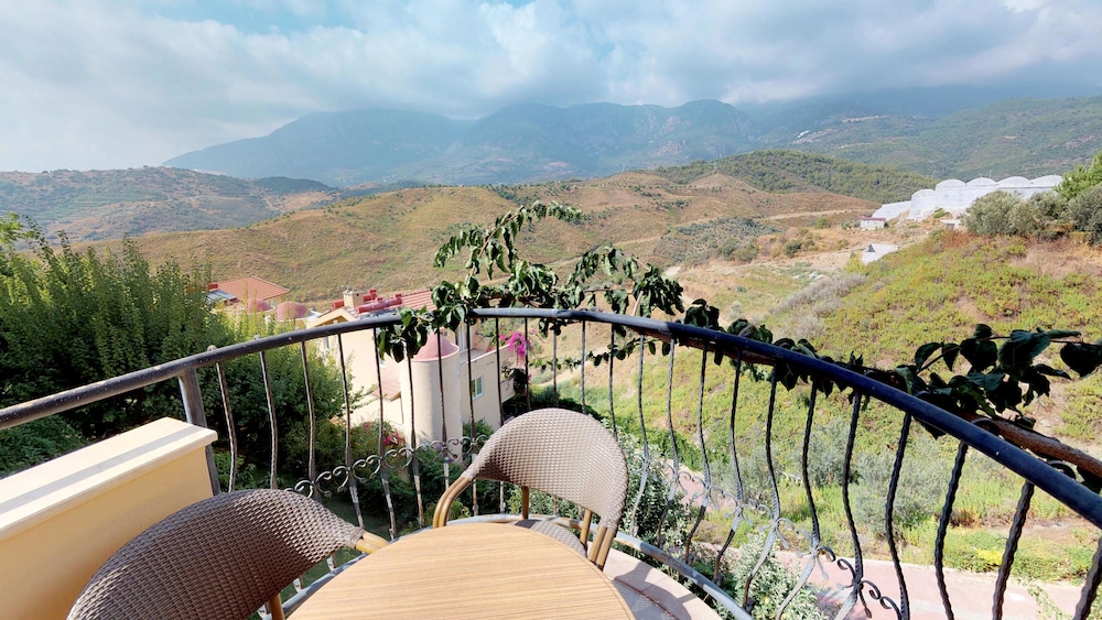 Gold City 2 bedroom Villa 1