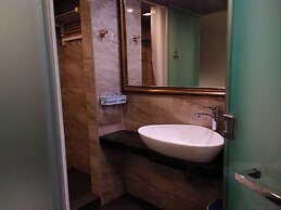 77 Boutique Hotel