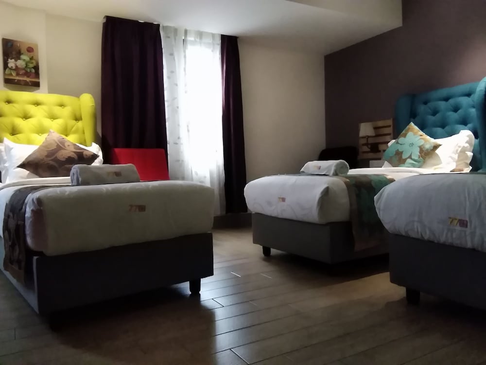 77 Boutique Hotel
