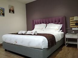 77 Boutique Hotel
