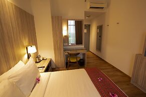 AZ Hotel & Serviced Apartments