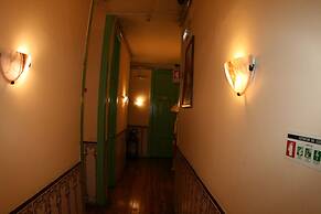 Mana Guest House