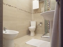Cusmano Residence