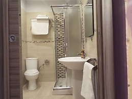 Cusmano Residence
