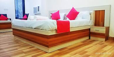 Hotel Keshav