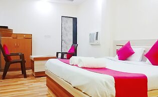 Hotel Keshav