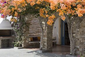 Kouros Village