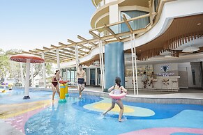 Centara Sonrisa Residences & Suites Sriracha