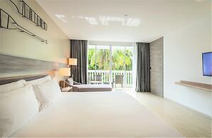 Centara Ao Nang Beach Resort & Spa Krabi
