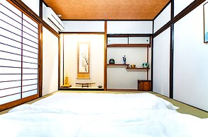 Karan Tojisenbon