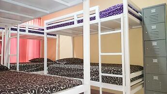 Cendana Mulia Hostel