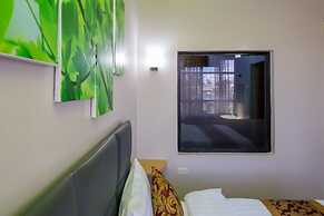 Maple Inn Hotel
