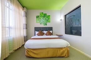 Maple Inn Hotel