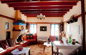 Guesthouse Napoleon Zagklis
