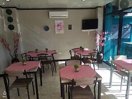 7 Meadows Inn