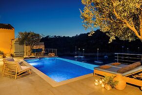 Braunis Horio Villas