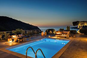Braunis Horio Villas