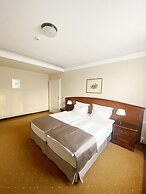 La Contessa Castle Hotel
