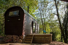 Extraordinary Huts