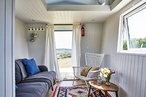 Extraordinary Huts