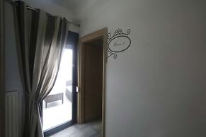 Gazi Boutique Apartment 2